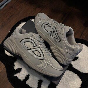 christian dior B30 size 10 euro 44 in mint cond